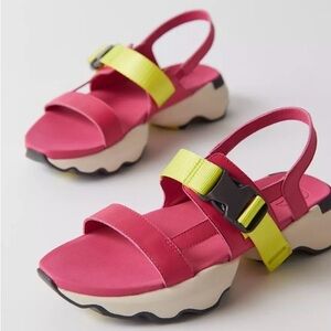 New Sorel Kinetic Impact Sling Sandals 8.5